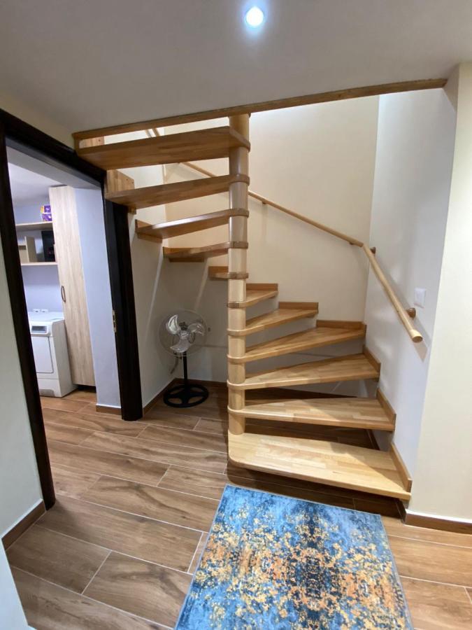 B & B Pogradec Exteriér fotografie