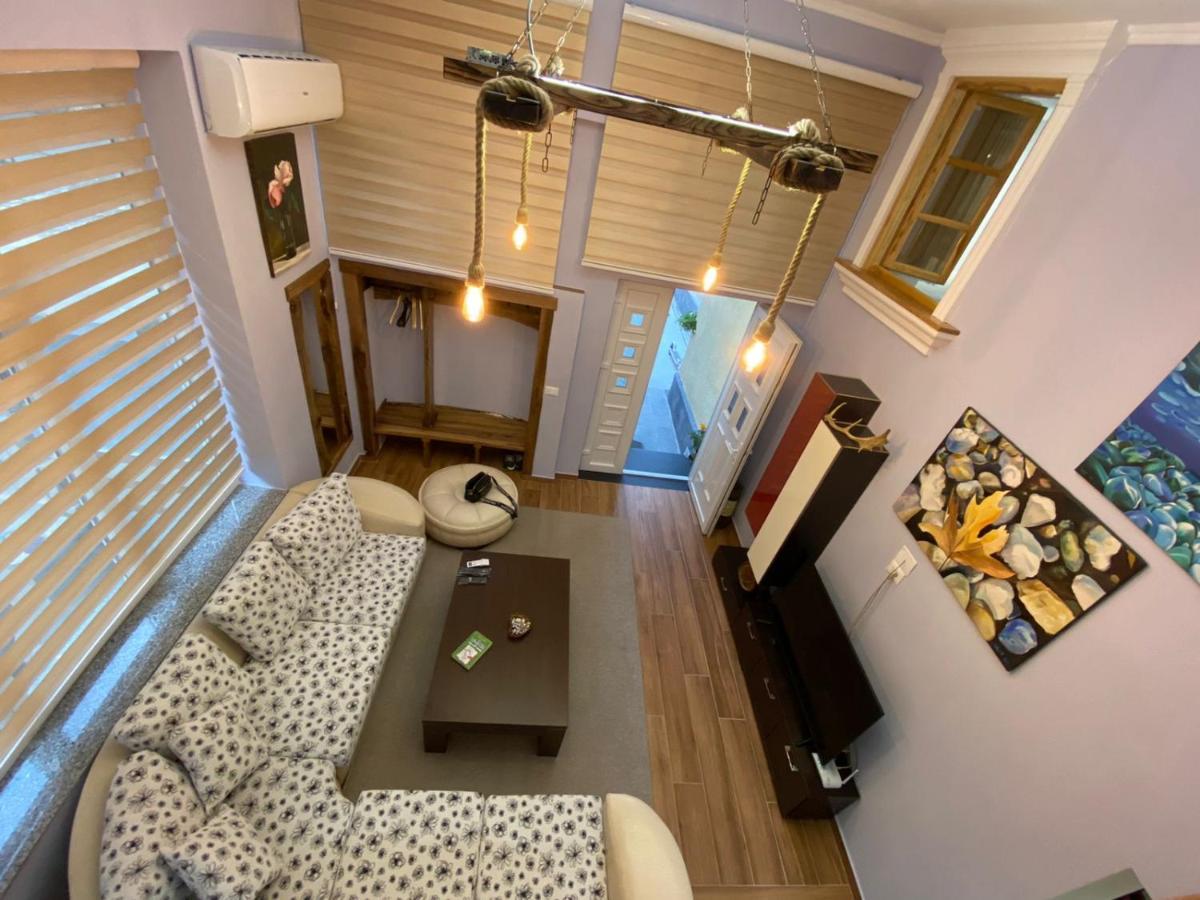 B & B Pogradec Exteriér fotografie